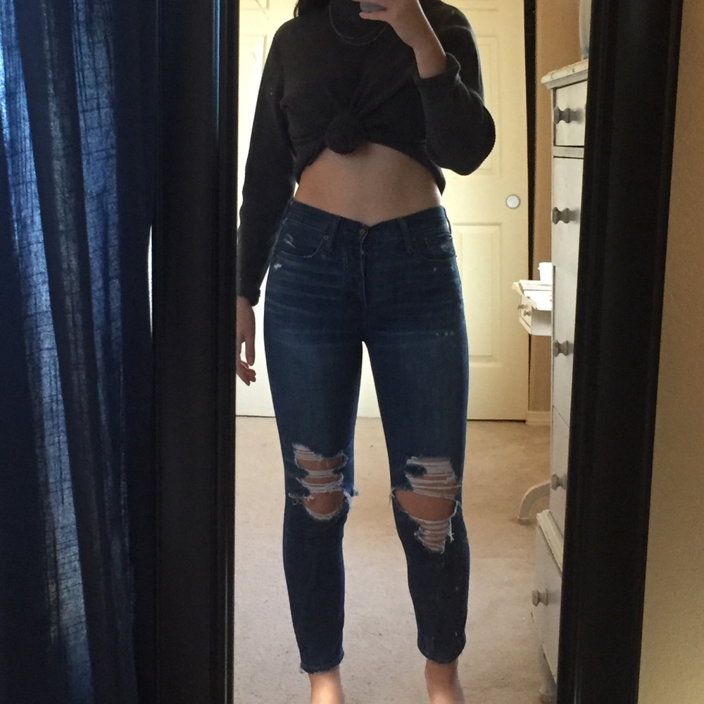 American Eagle ripped jeans